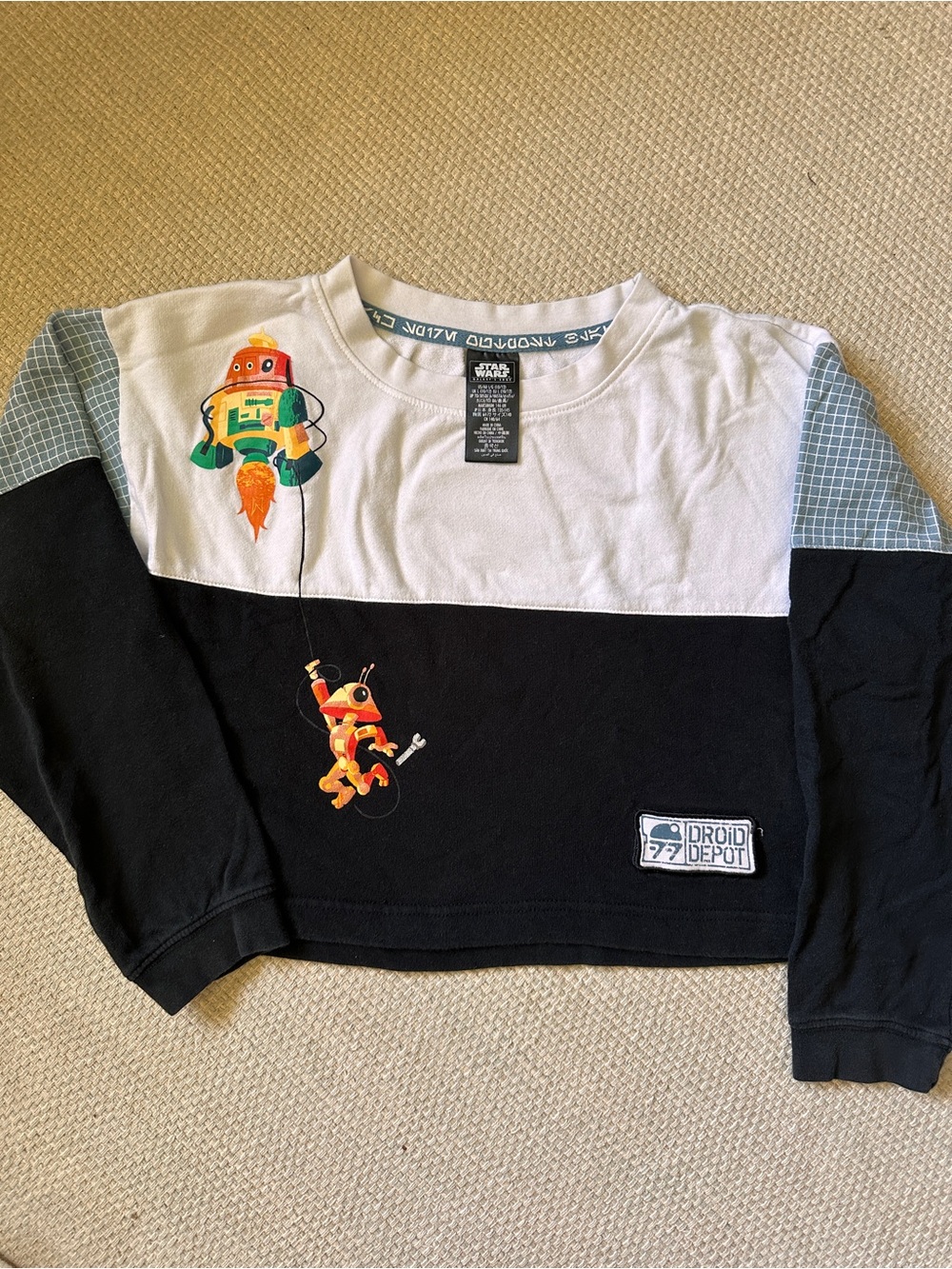 Disney Star Wars droid cropped sweatshirt, L